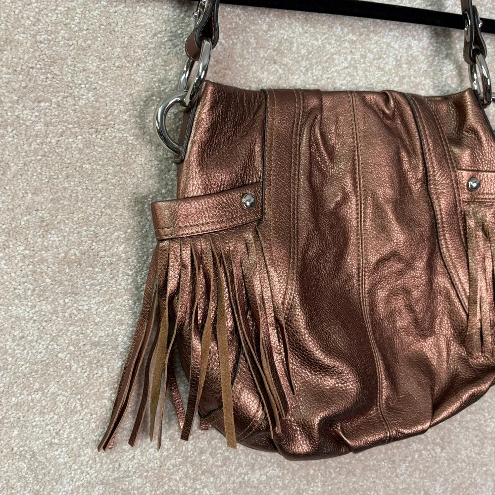 B. MAKOWSKY Shoulder Bag Womens Bronze Metallic Leather Fringe Boho Glam Hobo